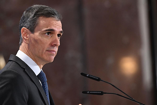 Sanchez: Maltalılar sosyal demokrasiye evet dedi