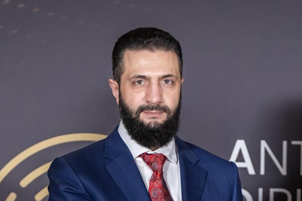 Suriye Cumhurbaşkanı El Şara, ABD Başkanı Trump telefonda görüştü
