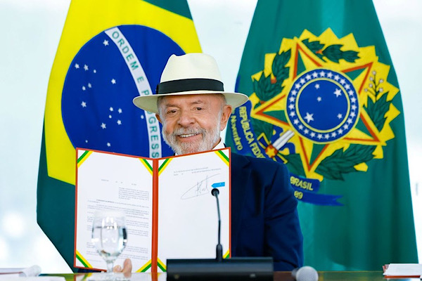 Lula da Silva: Daha adil bir Brezilya inşa etmenin yolu eğitimdir