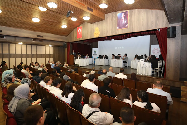 ”İnegöl’ü Tanıyorum” bilgi yarışmasının finali gerçekleştirildi