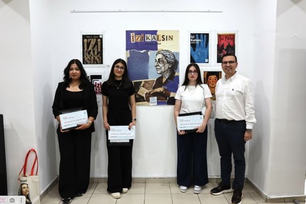 Liselerarası Kitap Kapağı Yarışması’nda ödüller sahiplerini buldu