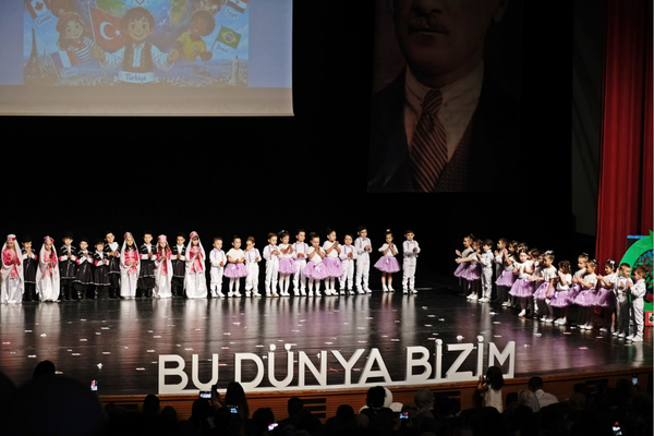 Bursa Yuvam Çocuk Etkinlik Merkezleri’nde yıl sonu coşkusu