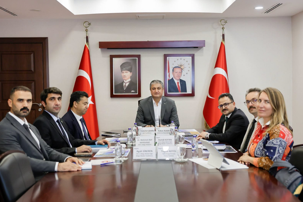 Adana’da Adnan Menderes Adası Rekreasyon Projesi değerlendirildi