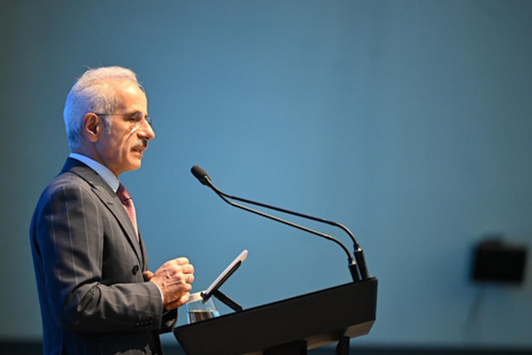 Uraloğlu: Milletimize hizmet yolunda çalışmalarımızı kararlılıkla sürdürüyoruz