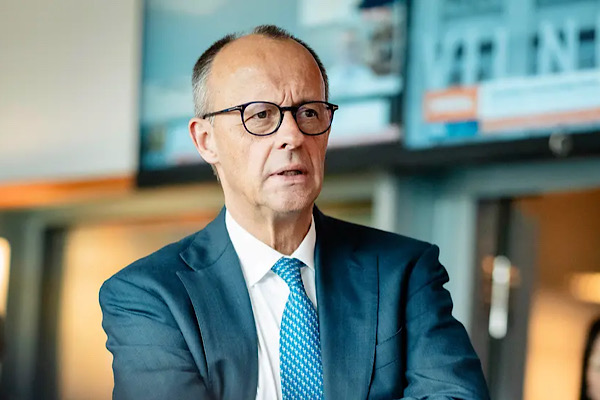 Merz: Silahlı Kuvvetler Günü’nde desteğimize güvenebilirsiniz